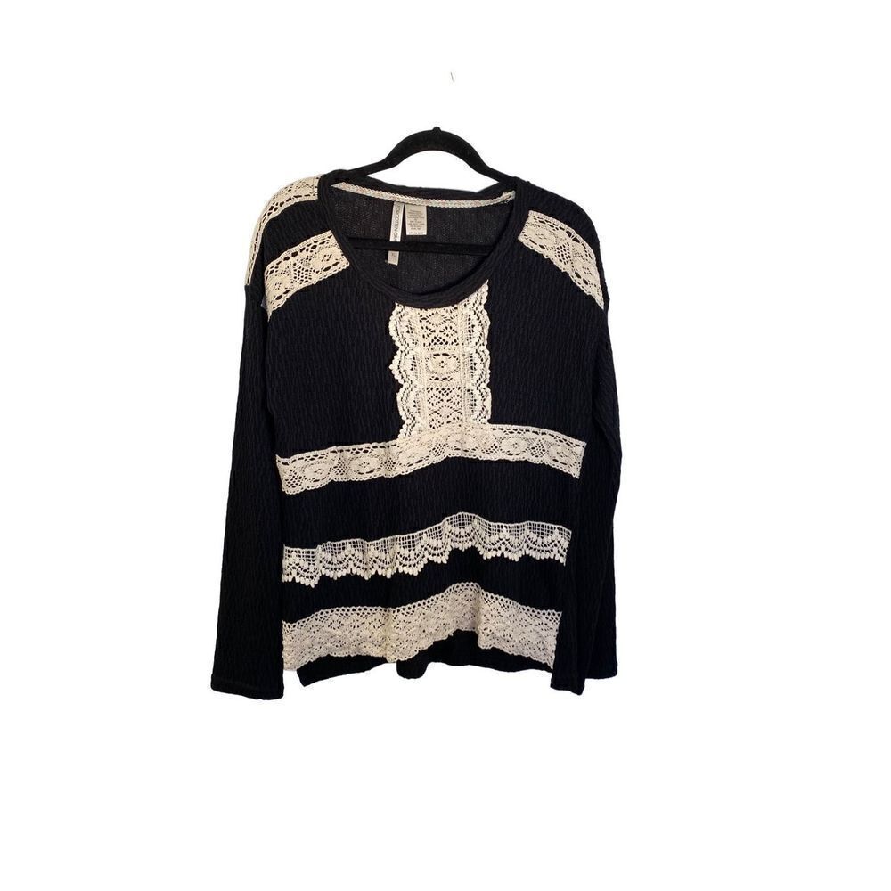 Forgotten Grace women’s black and ivory lace, long sleeve sweater, size XL ￼